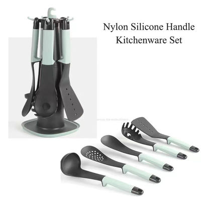 Yüksek Sıcaklıklı Gıda Kaliteli Plastik Spatula Kaşık Set Mutfak Cihazları Rack ile 5 Parça