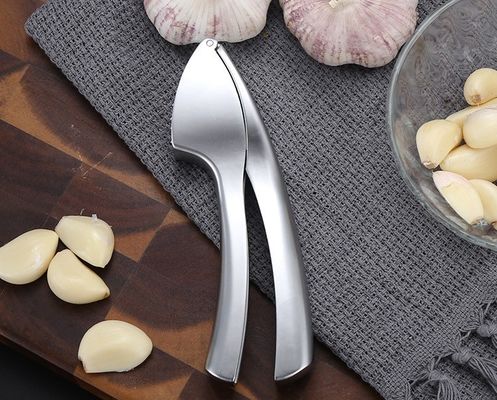 Gıda sınıfı Sarımsak Pressici Mincer Zencefil Mühürleyici Peeler Squeezer 16 * 3cm Multi Mutfak Sıkıştırıcı