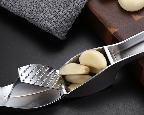Gıda sınıfı Sarımsak Pressici Mincer Zencefil Mühürleyici Peeler Squeezer 16 * 3cm Multi Mutfak Sıkıştırıcı