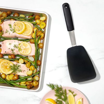 Doldurulmuş 2 Paket 600F Sıcaklığa dayanıklı yapışkan olmayan Yumurta Silicone Spatula 149 115G