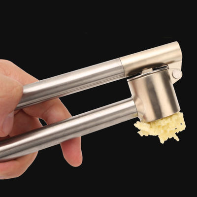 288G Stainless Steel Manual Garlic Crusher Press for Hassle-Free Garlic Crushing (Hassle-Free Sarımsak Kırma Pressi için 288G Stainless Steel Manual Garlic Crusher Press)