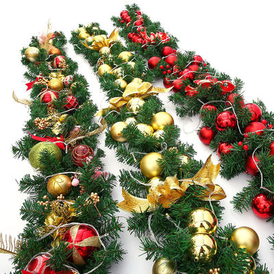 LED Işıkları ve Özel Logo ile Noel Rattan Bayrak Dekorasyonu