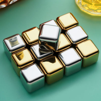 Doldurulmuş 304 Paslanmaz Çelik Viski Taşı Hediye Set 8pcs/set soğutma kırmızı şarap için