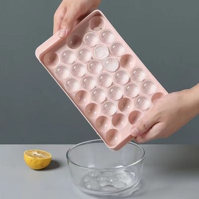 33 Çürük Çember Yuvarlak Topu Buz Küpü Tepsisi Küre Plastik Buz Topu Yapımcı Kalıp Kapaklı