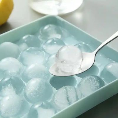 33 Çürük Çember Yuvarlak Topu Buz Küpü Tepsisi Küre Plastik Buz Topu Yapımcı Kalıp Kapaklı