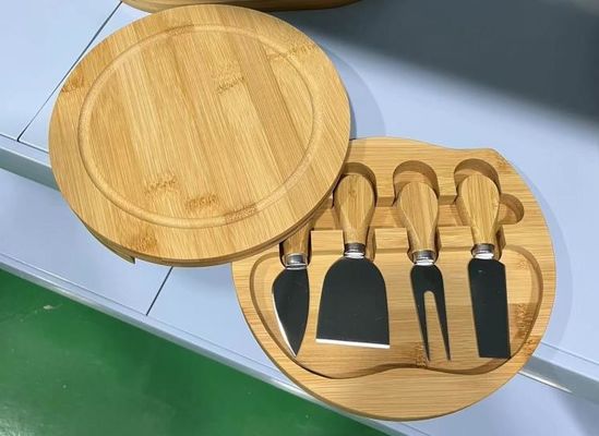 Ahşap Pizza Aletleri Dayanıklı Özel Logo Çarküteri Tahtaları için Yuvarlak Şekilde
